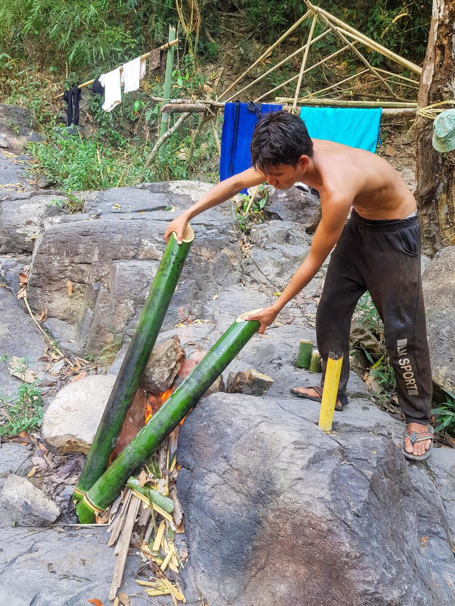 Backpacker Hostel And Jungle Trekking 반룽 외부 사진